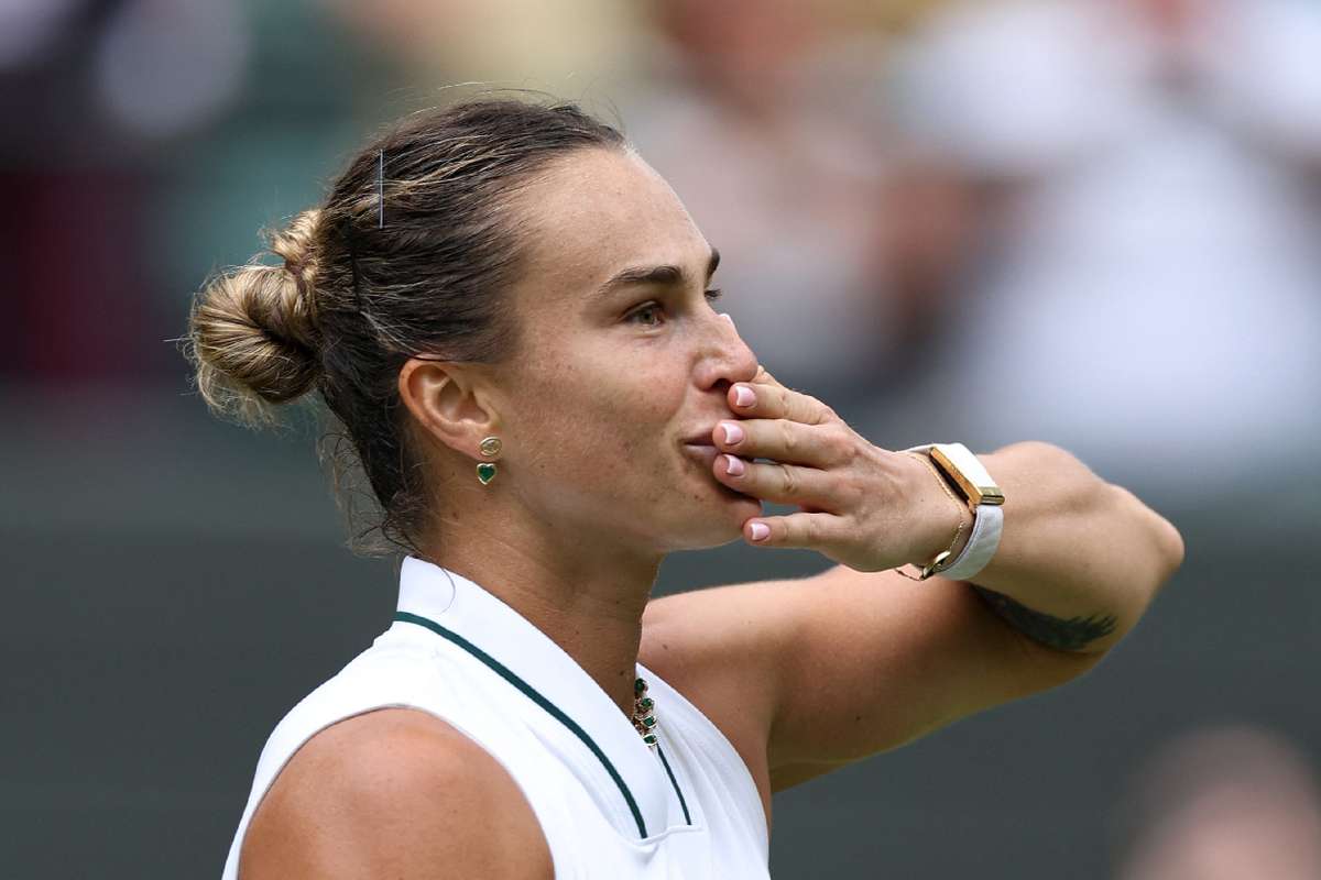 Un set decisiv și un tiebreak! Sabalenka avansează în turul trei la Wimbledon. 2 Un set decisiv si un tiebreak Sabalenka avanseaza in turul trei la Wimbledon