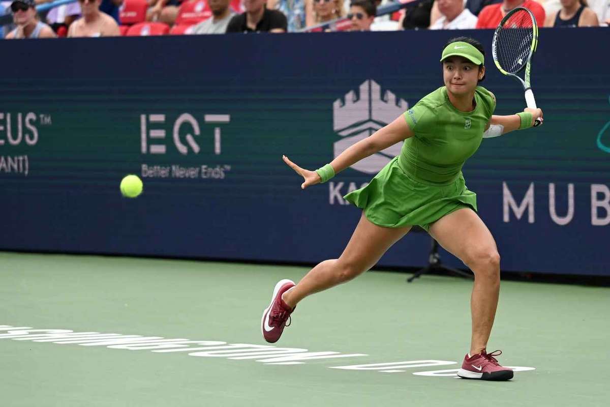 Alexandra Eala scrie istorie la Washington! A învins-o pe Jessica Pegula și a câștigat primul titlu WTA. 4 Alexandra Eala scrie istorie la Washington A invins o pe Jessica Pegula si a castigat primul titlu WTA