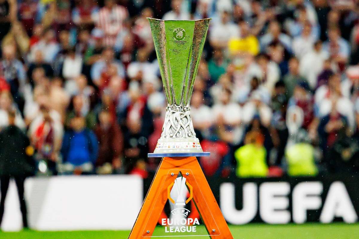 Ce probabilități are Universitatea Craiova să se califice în grupa Europa League. Estimările experților 2 Ce probabilitati are Universitatea Craiova sa se califice in grupa Europa League Estimrile
