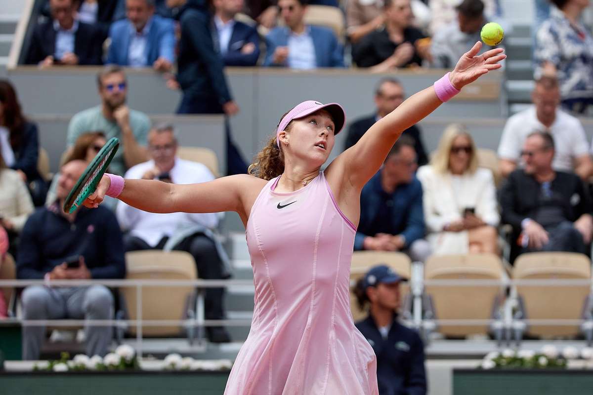 Duelul generațiilor! Andreeva o înfruntă pe Pliskova și o elimină în mai puțin de o oră. 2 Duelul generatiilor Andreeva o infrunta pe Pliskova si o elimina in mai pucin de o ora
