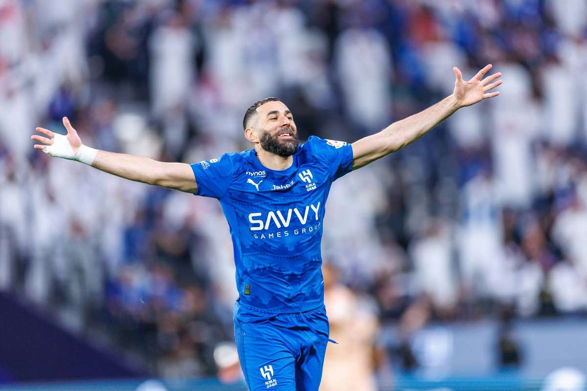 Dup Salah Trabzonspor pregateste o noua miscare Karim Benzema pe lista dorinelor turcilor
