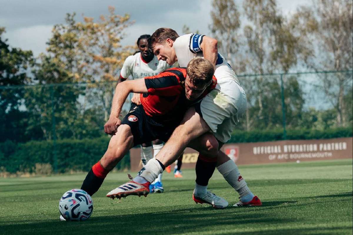 Genoa lui Dan Sucu primeste 10 goluri de la o echipa din Premier League intr un meci amical