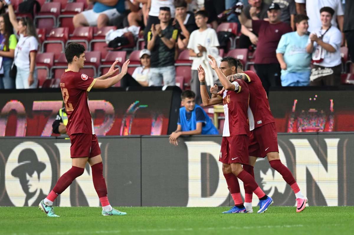 LIVE Superliga Corvinul CFR Cluj primul meci intre cele doua echipe in cea mai importanta competitie interna