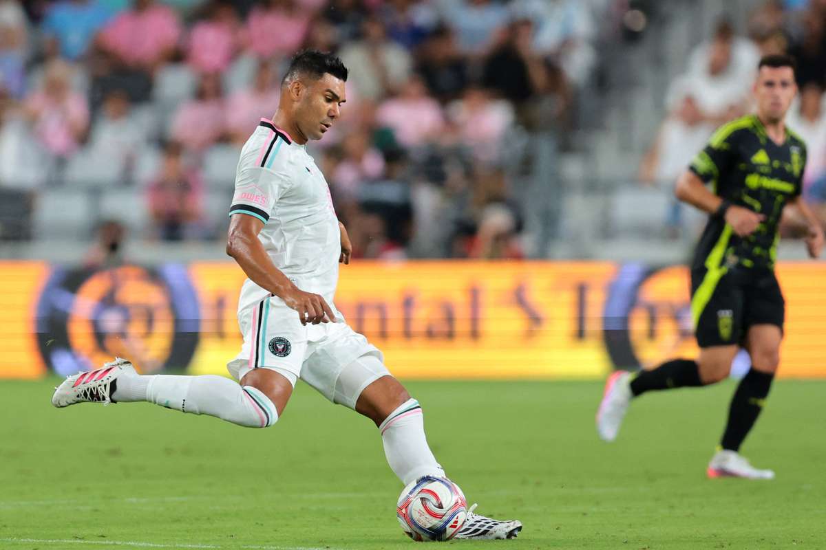 Neymar la Inter Miami, alături de Messi și Suárez? Mesajul lui Casemiro stârnește zvonuri 2 Neymar la Inter Miami alaturi de Messi si Suarez Mesajul lui Casemiro starneste zvonuri