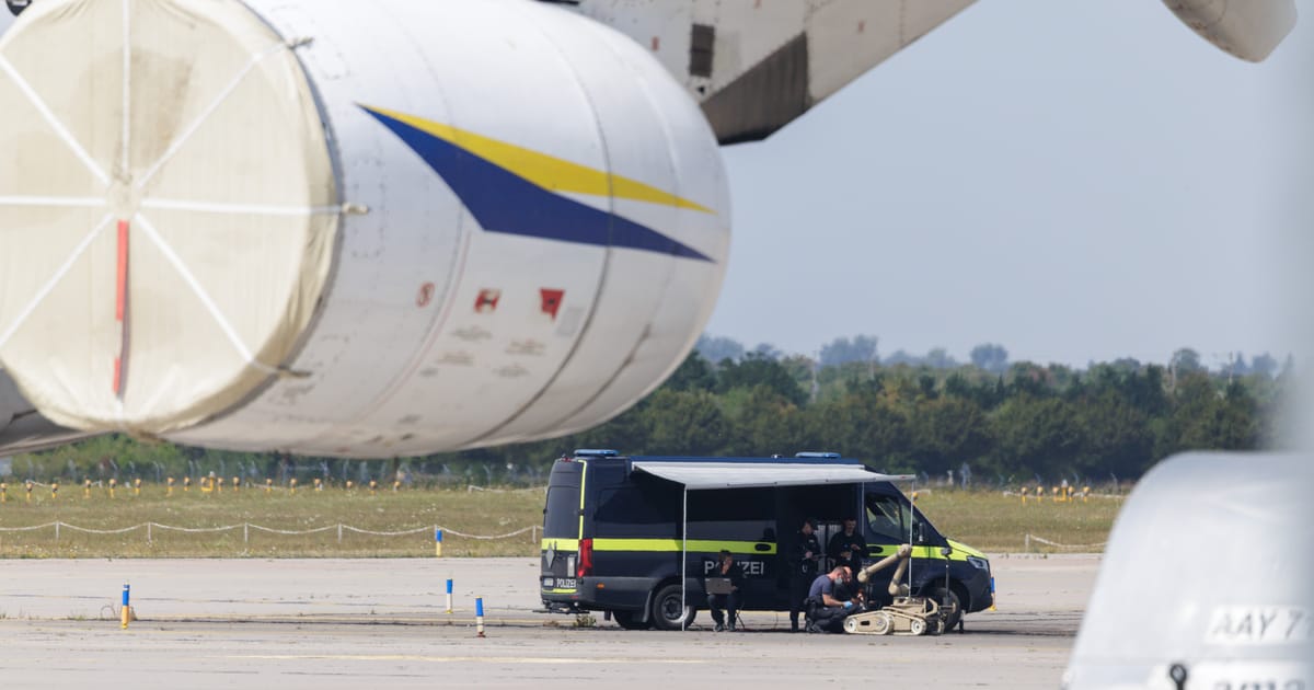 Politia germana antiterorista cerceteaza o drona exploziva descoperita la aeroportul din Leipzig