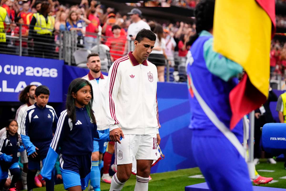 Rodri se intoarce la Manchester City in contextul in care negocierile au stagnat