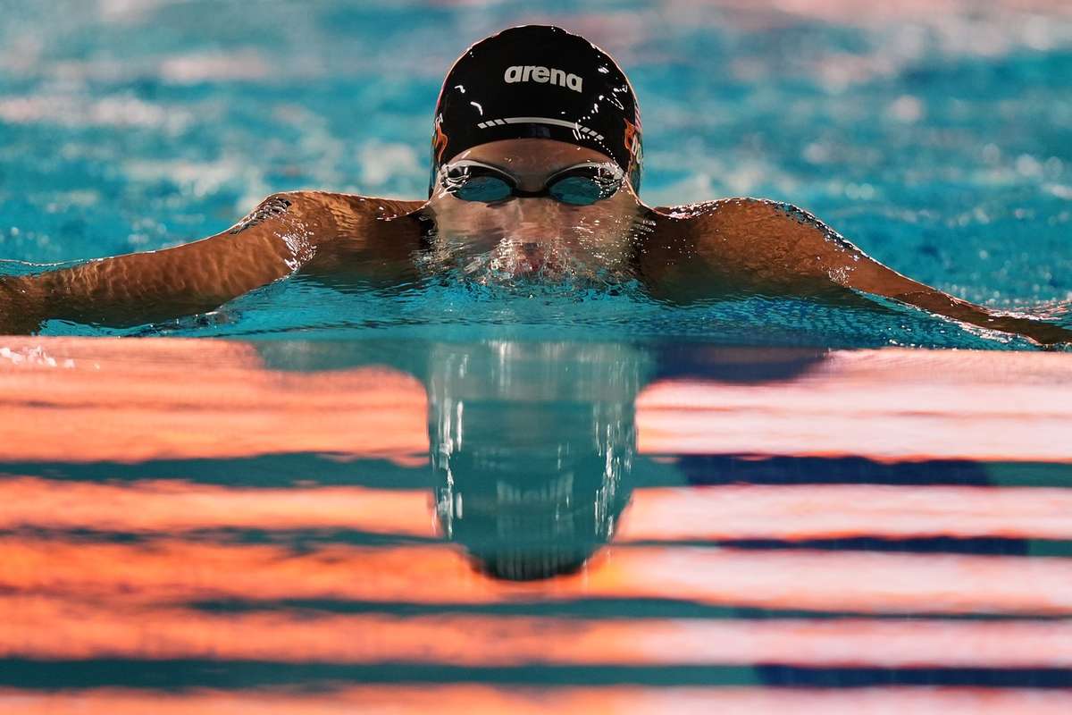 incredibil kate douglass a doborat propriul record mondial la doar cateva ore dupa ce l a stabilit