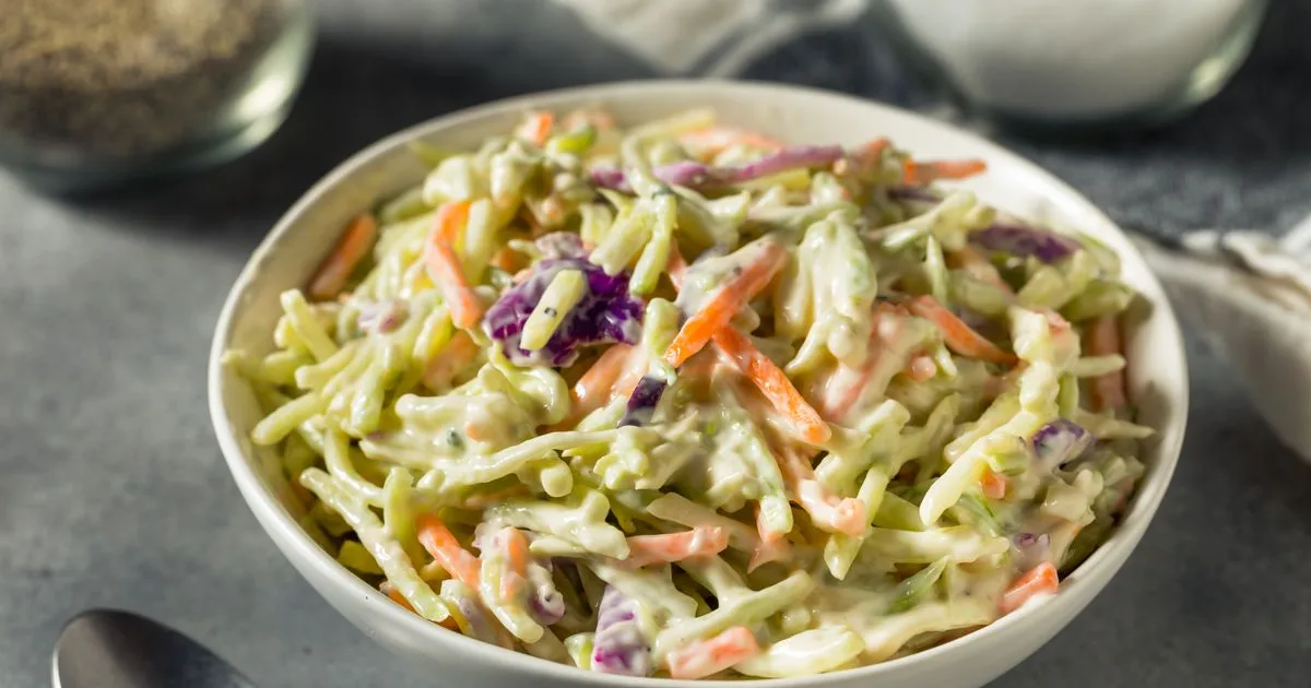 Coleslaw fără apă: trucul simplu înainte de dressing