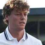 Jannik Sinner revine în competiții la primul turneu al sezonului