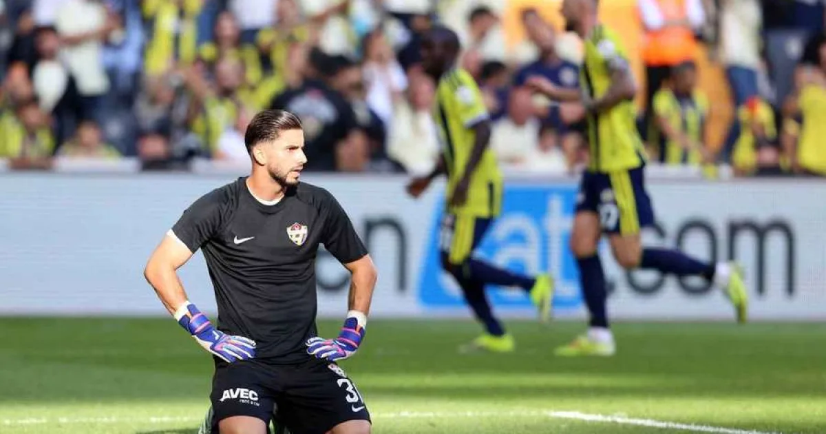 Viitorul lui Horațiu Moldovan la Eyupspor după 5 goluri primite cu Fenerbahce 2 Viitorul lui Horațiu Moldovan la Eyupspor după 5 goluri primite cu Fenerbahce