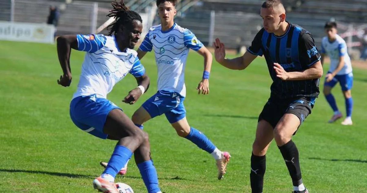 CSM Slatina câștigă și rămâne lider în Liga 2, Steaua nu învinge Metaloglobus