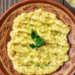 Cum faci salată de vinete dietetică. Trucul simplu pentru cremozitate, fără ulei