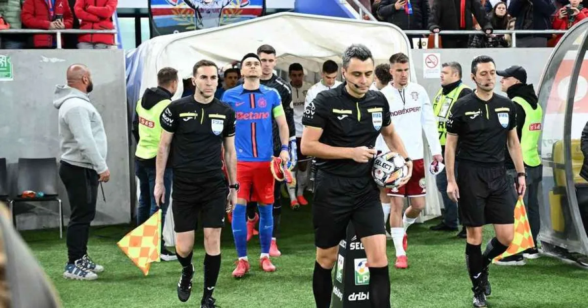 Horațiu Feșnic arbitrează FCSB – Rapid. Ambele rivale au pierdut cu el în acest sezon 2 Horațiu Feșnic arbitrează FCSB – Rapid. Ambele rivale au pierdut cu el în acest sezon