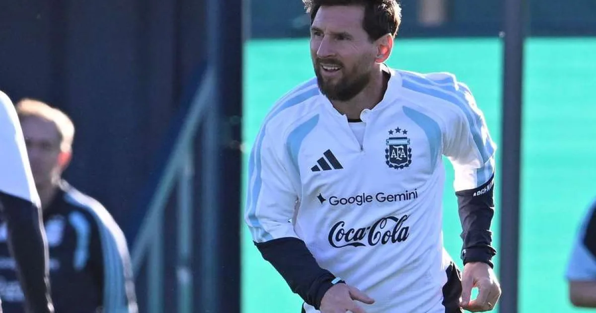 Neymar îi omagiază emoționant pe Messi înainte de retragerea din naționala Argentinei