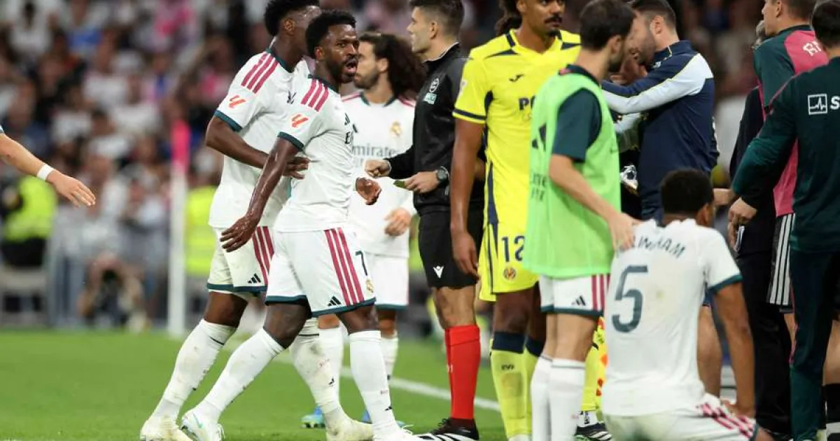 Vinicius, mesaj după eliminare: l-a tras de păr pe Saliba și a primit cartonaș roșu